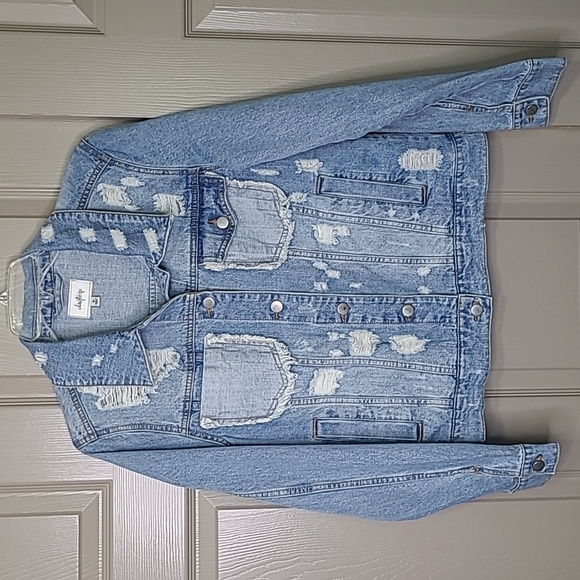 Daytrip Light Blue Distressed Denim Jacket Size Medium - Picture 6 of 8